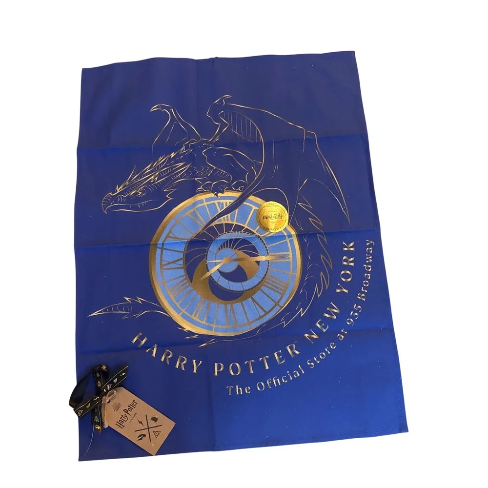 Harry Potter TeaTowel NY Official Store Hungarian Horntail Dragon Clock NWT